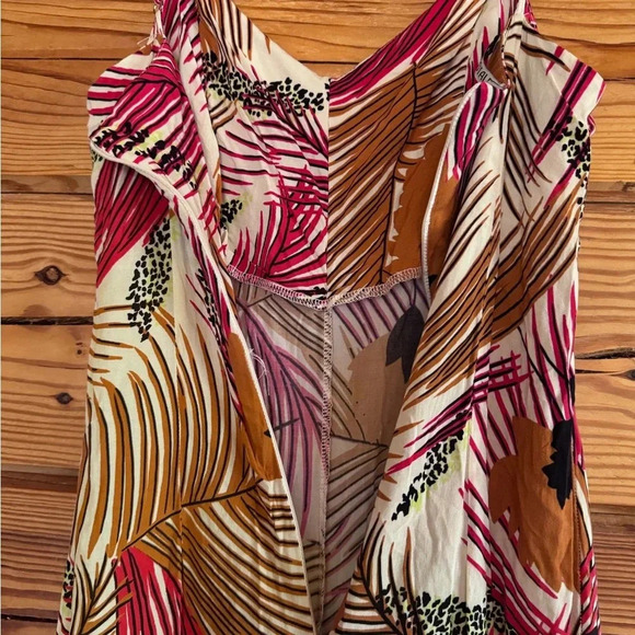Novella Royale Jumpsuit with tropical print spaghetti straps size small - Picture 6 of 9